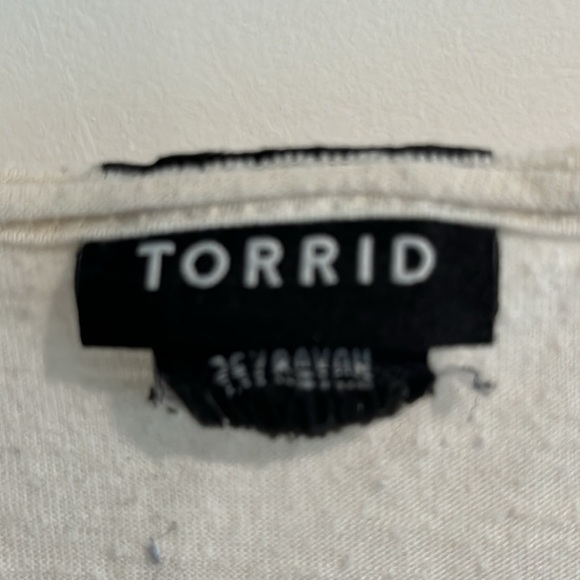 Torrid tic tac toe ❌💋 shirt Sz 2X plus size short sleeve T-shirt top - Picture 3 of 7